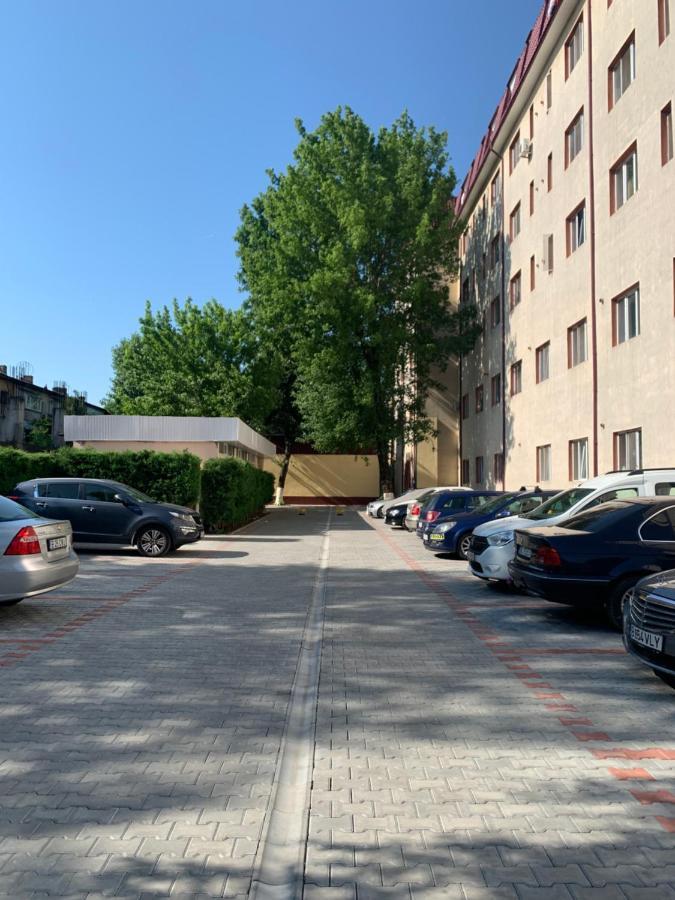Garsoniera privata Bed & Breakfast Bucureşti Exterior foto