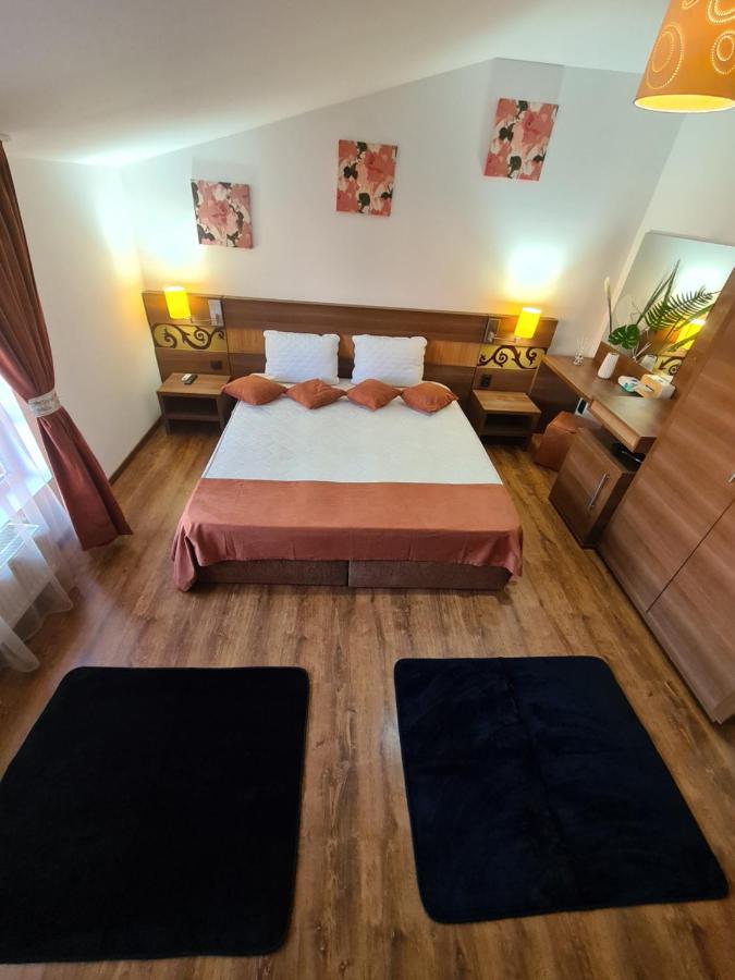 Garsoniera privata Bed & Breakfast Bucureşti Exterior foto