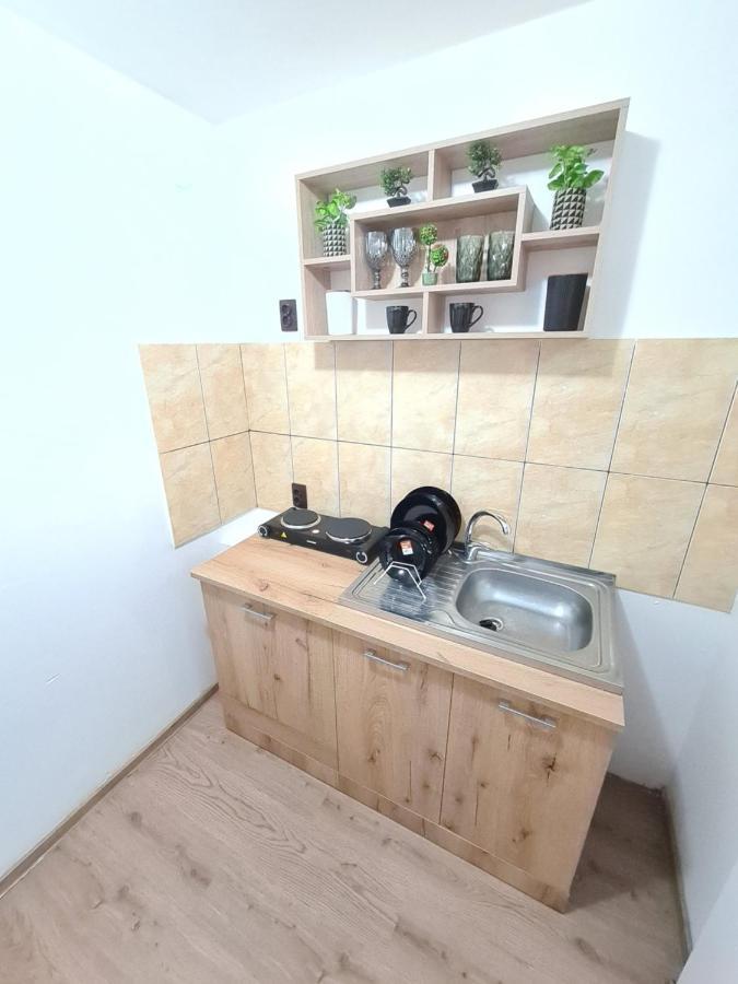 Garsoniera privata Bed & Breakfast Bucureşti Exterior foto