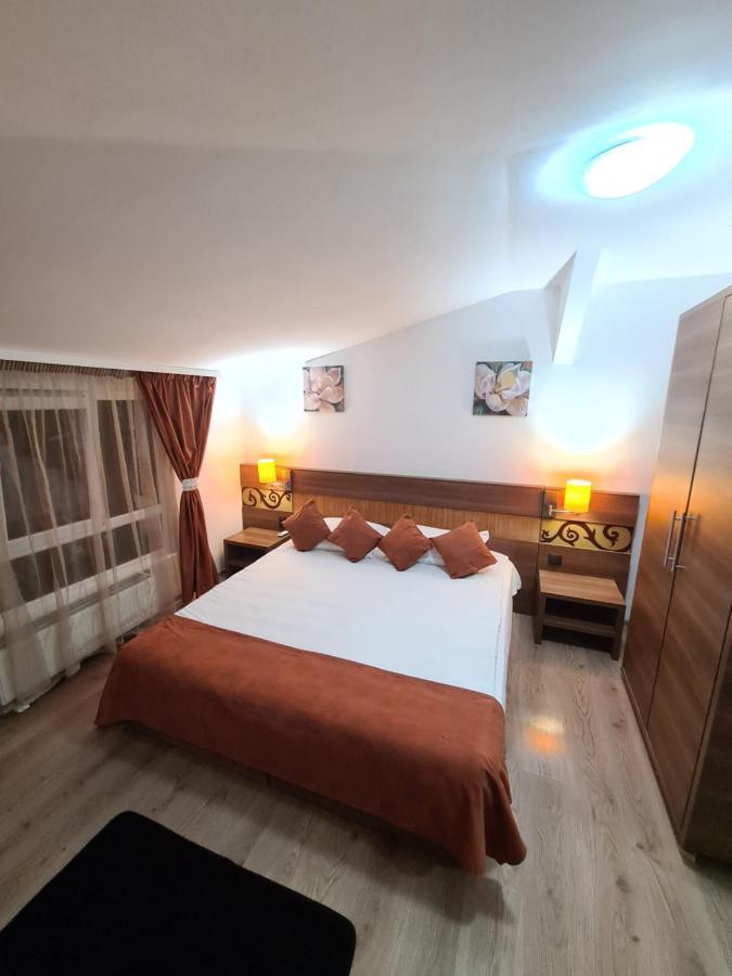 Garsoniera privata Bed & Breakfast Bucureşti Exterior foto